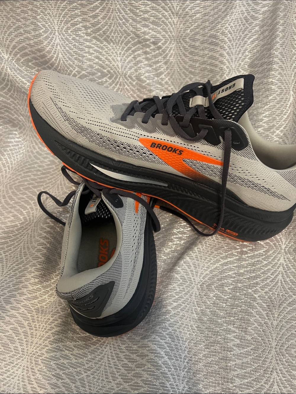 Brooks Gray Running Shoes with Orange Logo - Picture 11 of 11